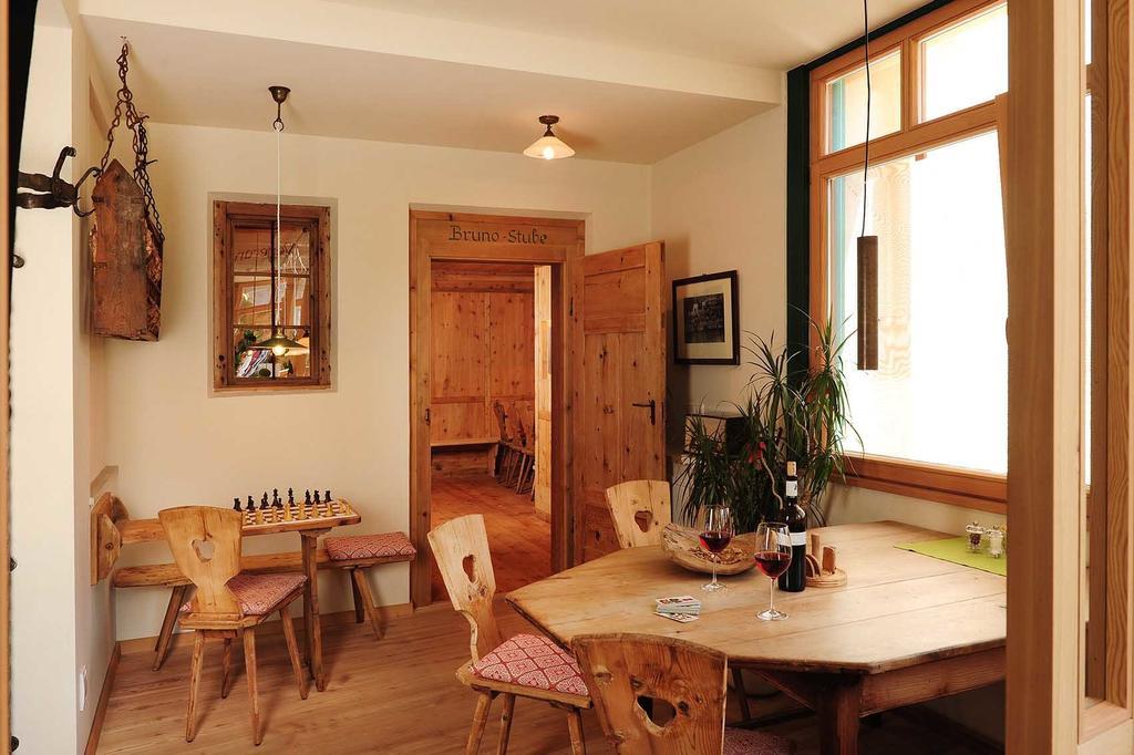 Hotel Gassenwirt Chienes Esterno foto