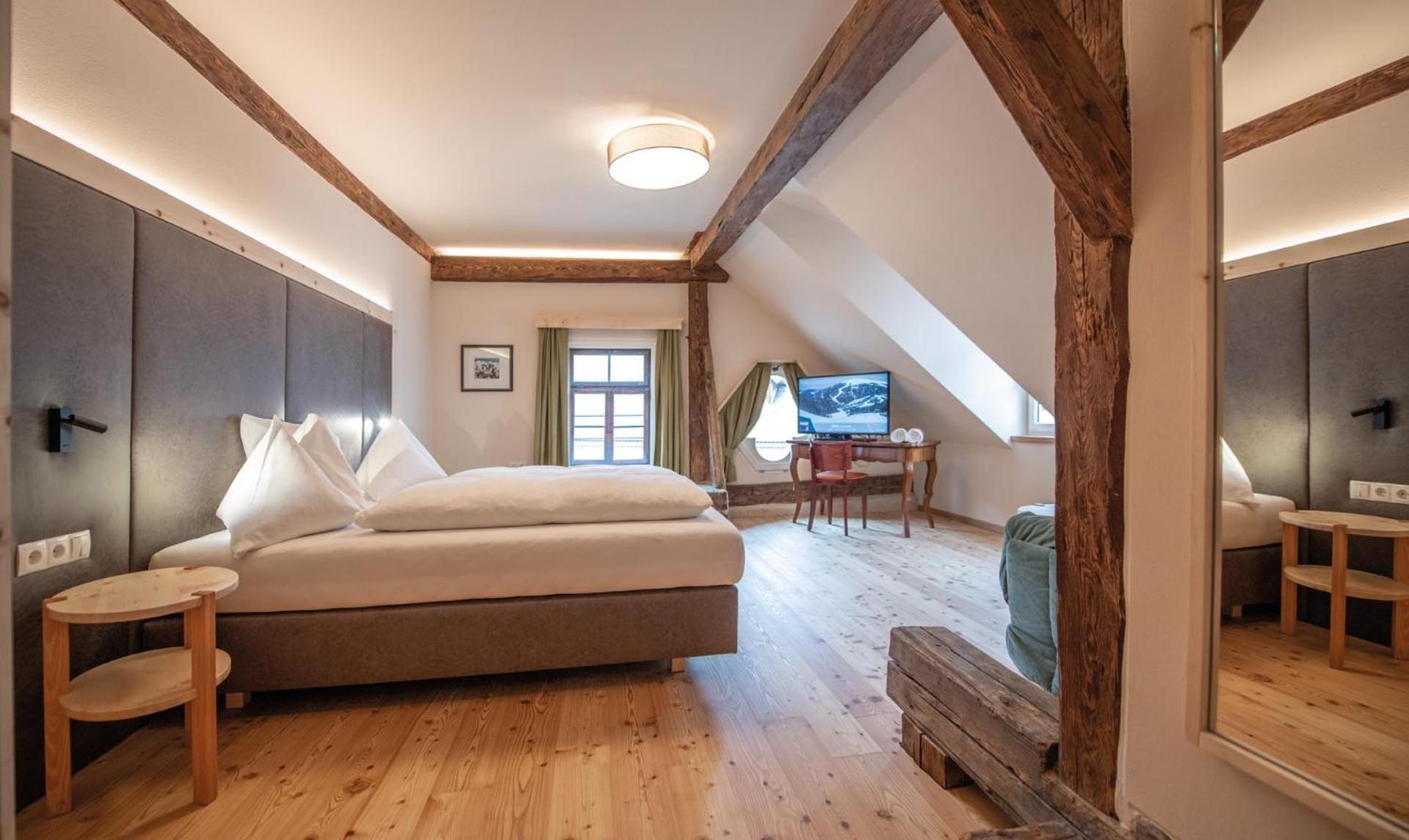 Hotel Gassenwirt Chienes Esterno foto