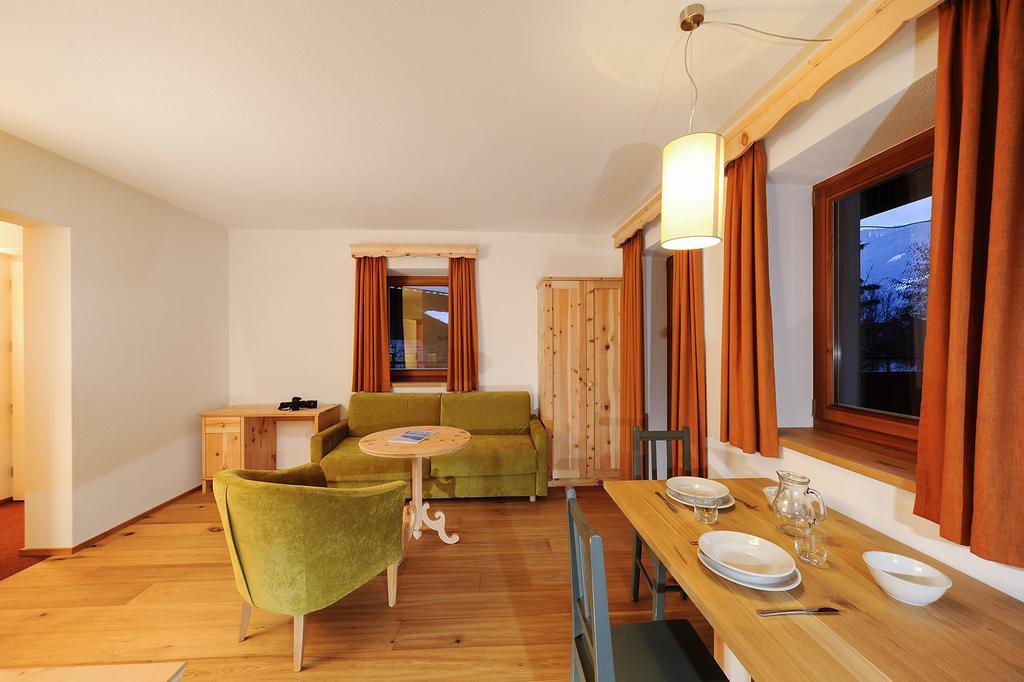 Hotel Gassenwirt Chienes Esterno foto