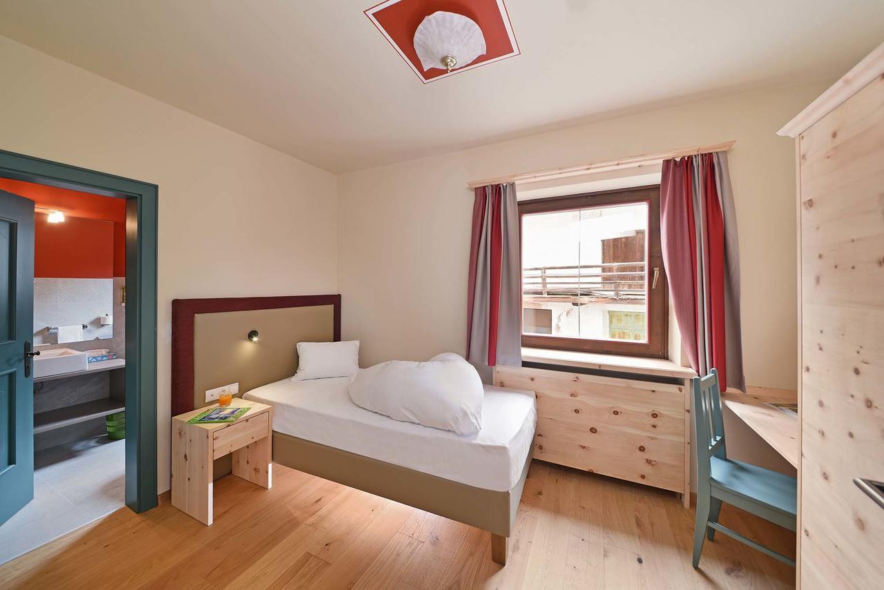 Hotel Gassenwirt Chienes Esterno foto
