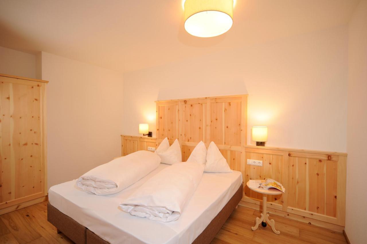 Hotel Gassenwirt Chienes Esterno foto